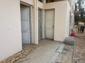 Alayköy'de zeminkat satılık dükkan