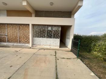 Alayköy'de zeminkat satılık dükkan