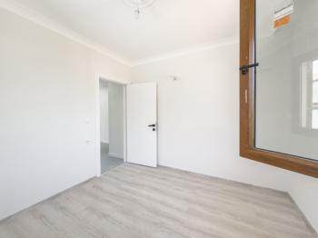 Gökova Akyaka’ya Yakın Konumda | 270 m² Arsa İçinde | Bahçeli | Bağımsız Dubleks Satılık Villa