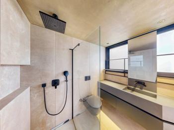 KKTC Girne Zeytinlik'te Satılık Özel Tasarım Türk Koçanlı 5+1 Lüks Villa