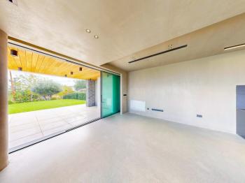 KKTC Girne Zeytinlik'te Satılık Özel Tasarım Türk Koçanlı 5+1 Lüks Villa