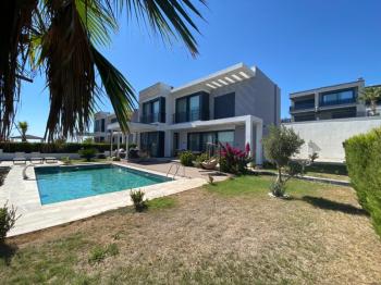 4+1 Eşyalı ve Eşyasız Villa