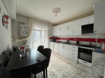 Güvenay - Çorum Bilal-i Habeşi Cami Civarı Satılık 3+1 Daire