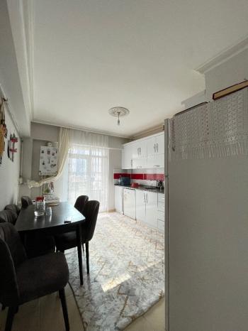 Güvenay - Çorum Bilal-i Habeşi Cami Civarı Satılık 3+1 Daire