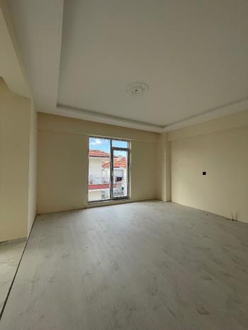 Güvenay - Çorum Gülabibey Gülüm Düğün Salonu Civarı 2+1 Satılık Daire 