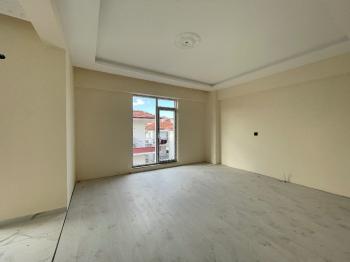 Güvenay - Çorum Gülabibey Gülüm Düğün Salonu Civarı 2+1 Satılık Daire 