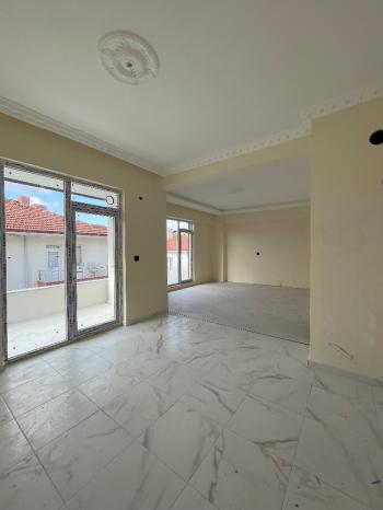 Güvenay - Çorum Gülabibey Gülüm Düğün Salonu Civarı 2+1 Satılık Daire 