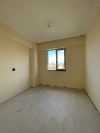 Güvenay - Çorum Gülabibey Gülüm Düğün Salonu Civarı 2+1 Satılık Daire 