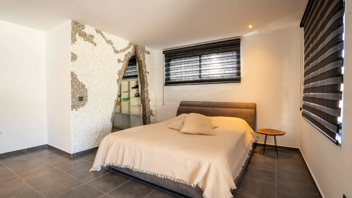 Privat Basseng og Panoramautsikt