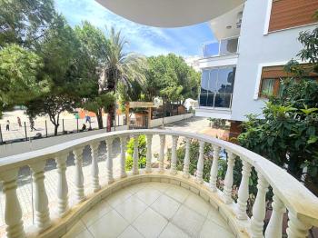 Mahmutlar – blizu mora (350 m) | prostran stan 2+1 – 125 m² | bez dodatnih troškova