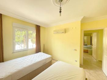 Mahmutlar – blizu mora (350 m) | prostran stan 2+1 – 125 m² | bez dodatnih troškova