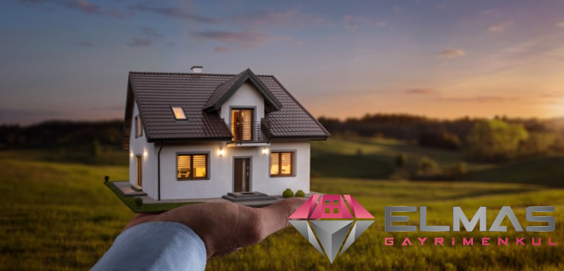 Elmas'tan Göçmen Kavşağı Civarı 2 Kata İmarlı Villa Arsası