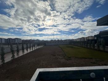 GÜVENAY - ÇORUM BUHARAEVLER 5 CADDE ARKASI SATILIK LÜKS 6+1 VİLLA