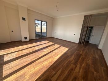 GÜVENAY - ÇORUM BUHARAEVLER 5 CADDE ARKASI SATILIK LÜKS 6+1 VİLLA