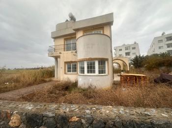 GİRNE BOĞAZ BÖLGESİNDE SATILIK MÜSTAKİL EV