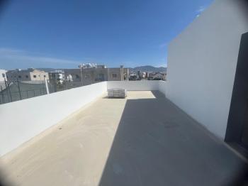 GÖNYELİ'DE SATILIK DUBLEKS 2+1 DAİRE