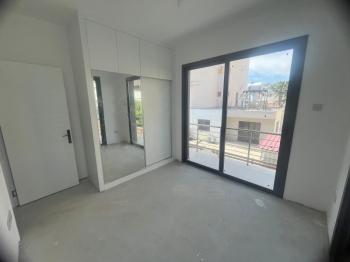 GÖNYELİ'DE SATILIK DUBLEKS 2+1 DAİRE