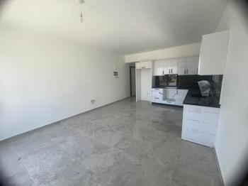 GÖNYELİ'DE SATILIK DUBLEKS 2+1 DAİRE