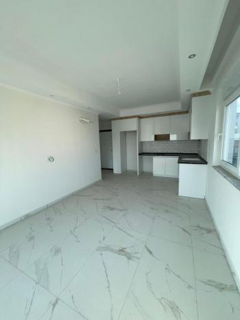 Stan na prodaju u  Alanya Turkey  Avsallaru – 55 m², 3. sprat, ugaoni stan, kompleks sa bazenom