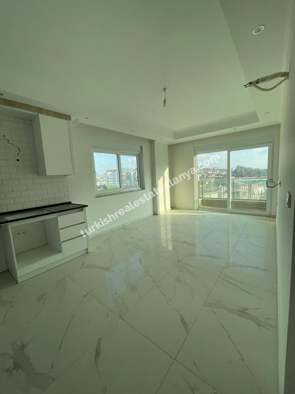 Stan na prodaju u  Alanya Turkey  Avsallaru – 55 m², 3. sprat, ugaoni stan, kompleks sa bazenom