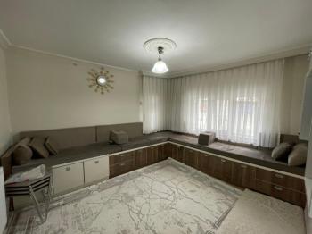 AFYON ÜÇOK EMLAKTAN BURMALI MAH SATILIK 2+1 MÜSTAKİL EV