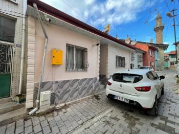 AFYON ÜÇOK EMLAKTAN BURMALI MAH SATILIK 2+1 MÜSTAKİL EV