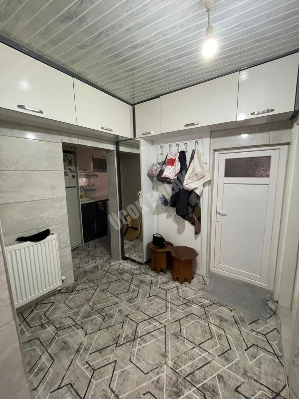 AFYON ÜÇOK EMLAKTAN BURMALI MAH SATILIK 2+1 MÜSTAKİL EV