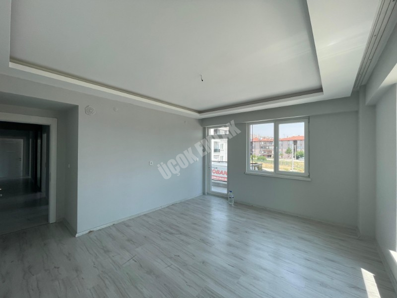 AFYON ÜÇOK EMLAKTAN KANLICA MAH SATILIK SIFIR AYARINDA LÜX 3+1 DAİRE