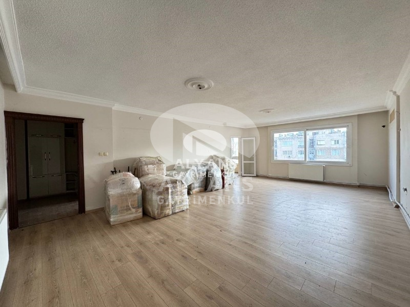 ALYANS'TAN FERAH DAİRE SEVENLERE BAĞIMSIZ MUTFAK GENİŞ 4+1