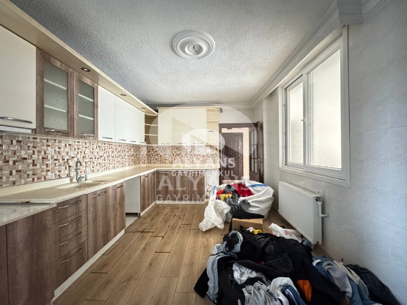 ALYANS'TAN FERAH DAİRE SEVENLERE BAĞIMSIZ MUTFAK GENİŞ 4+1