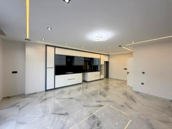 Didim Efeler Mahallesinde Satılık 4+1 Sıfır Villa