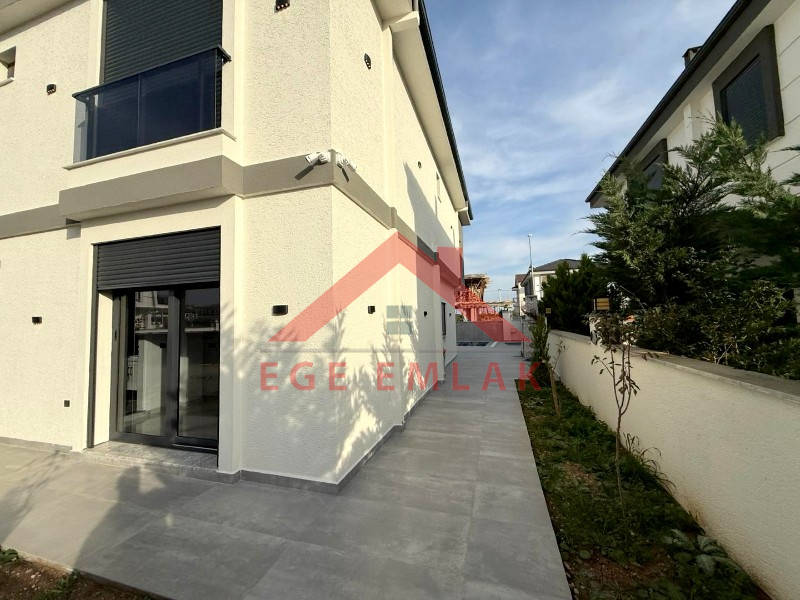 Didim Efeler Mahallesinde Satılık 4+1 Sıfır Villa