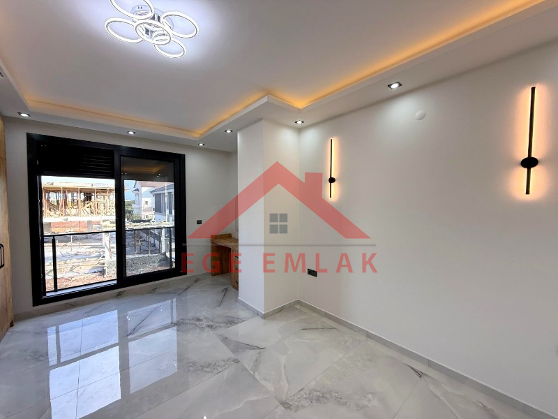 Didim Efeler Mahallesinde Satılık 4+1 Sıfır Villa
