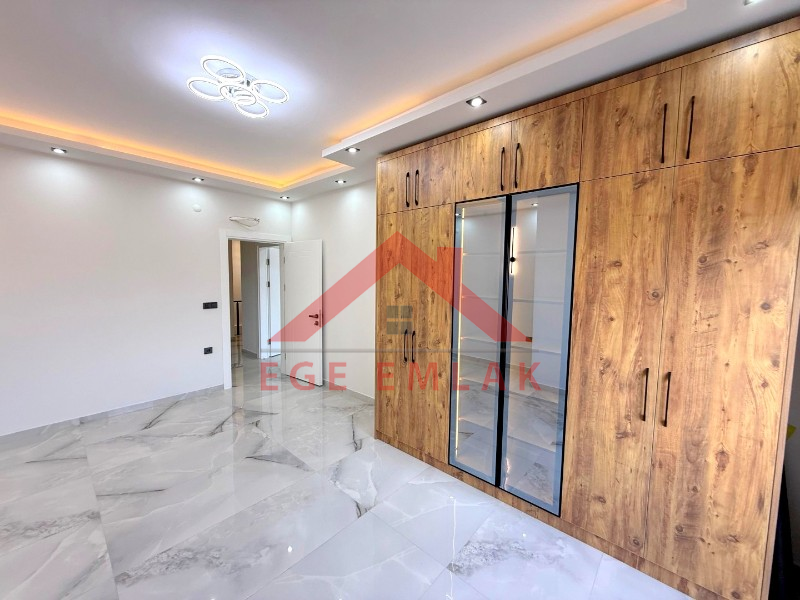 Didim Efeler Mahallesinde Satılık 4+1 Sıfır Villa