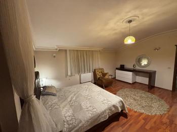 GÜVENAY - ÇORUM BAHÇELİEVLER ŞENYURT CADDESİ ÜZERİ SATILIK DUBLEKS DAİRE