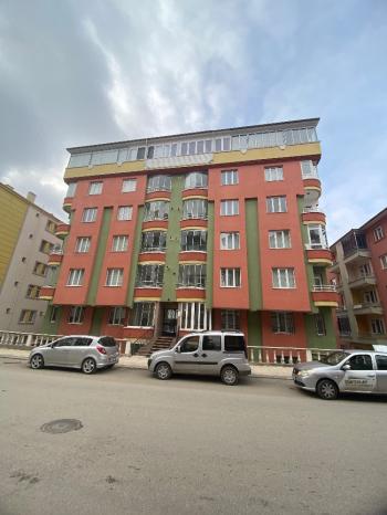 GÜVENAY - ÇORUM BAHÇELİEVLER ŞENYURT CADDESİ ÜZERİ SATILIK DUBLEKS DAİRE