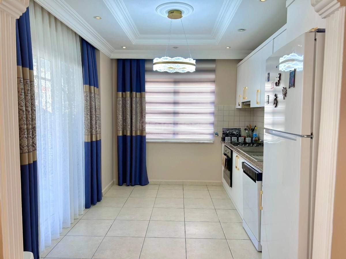 İkamete Uygun Alanyum Yakını 2+1