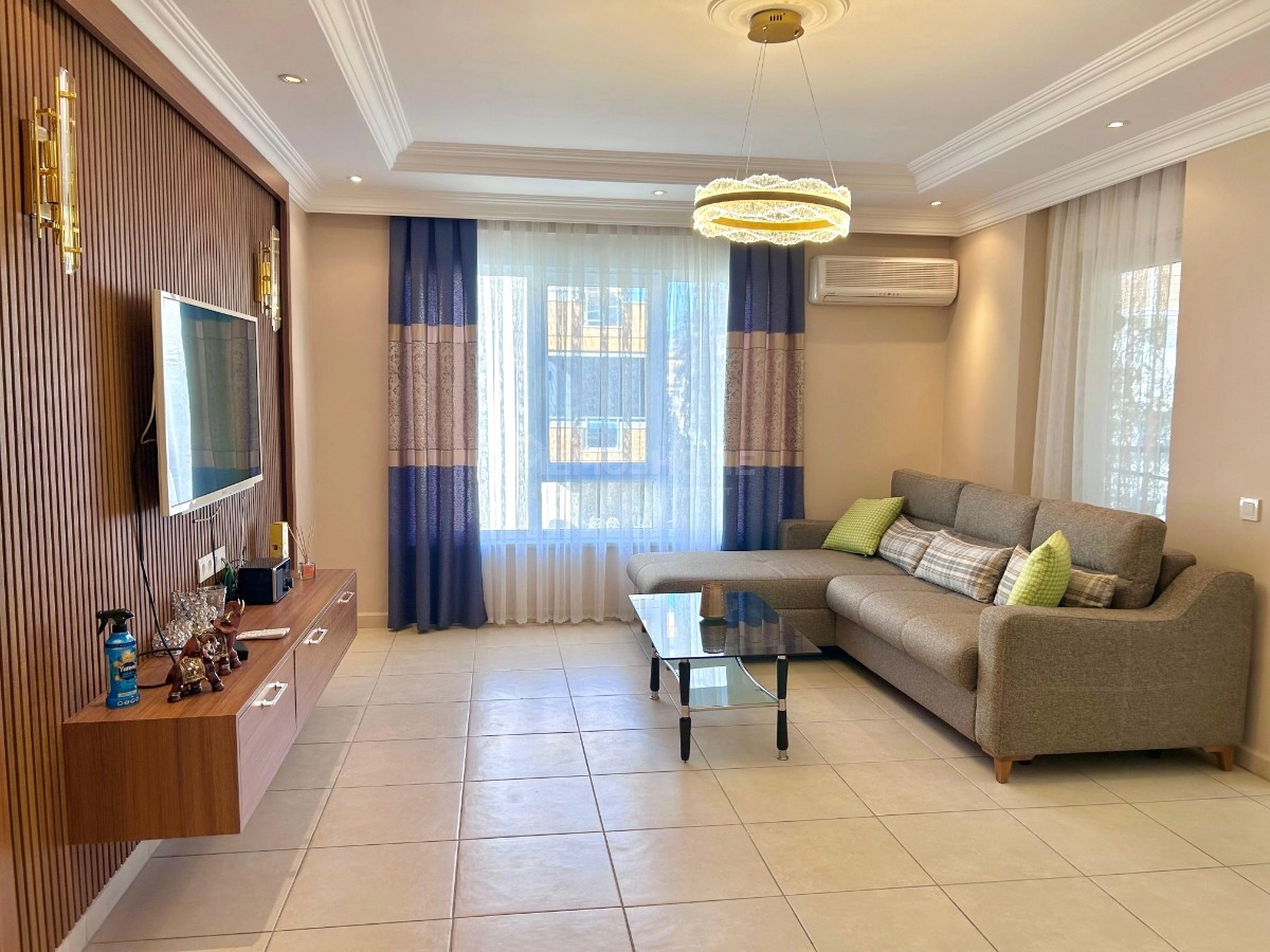 İkamete Uygun Alanyum Yakını 2+1