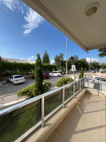 AFYON ÜÇOK EMLAKTAN HARBİŞ GAZİ MAH KİRALIK 3+1 120M² DAİRE 