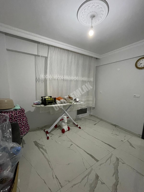 AFYON ÜÇOK EMLAKTAN MAREŞAL F ÇAKMAK MAH SIFIR LÜX 3+1 SATILIK 120M² DAİRE 