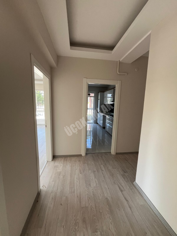 AFYON ÜÇOK EMLAKTAN HARBİŞ GAZİ MAH KİRALIK 3+1 120M² DAİRE 
