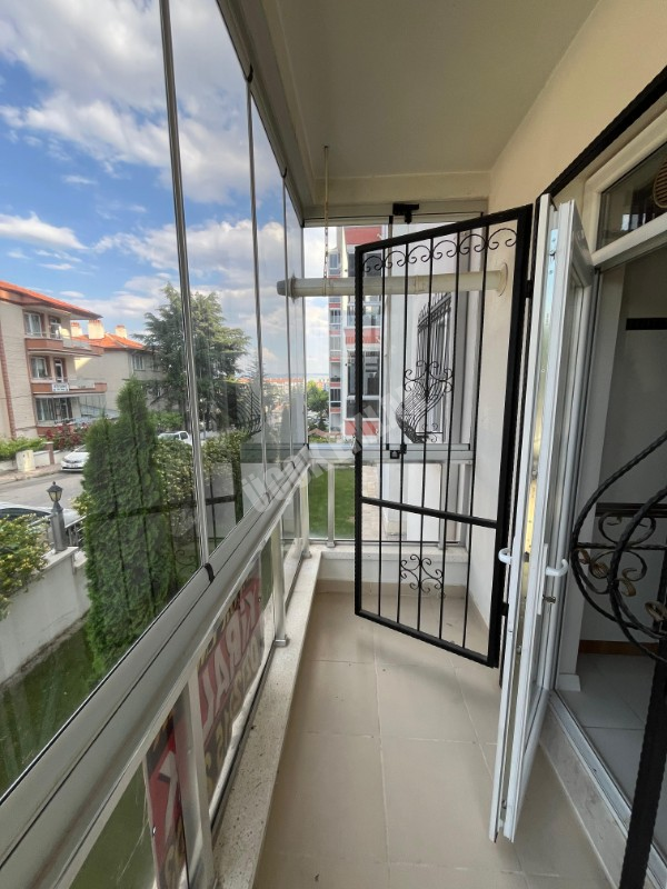 AFYON ÜÇOK EMLAKTAN HARBİŞ GAZİ MAH KİRALIK 3+1 120M² DAİRE 