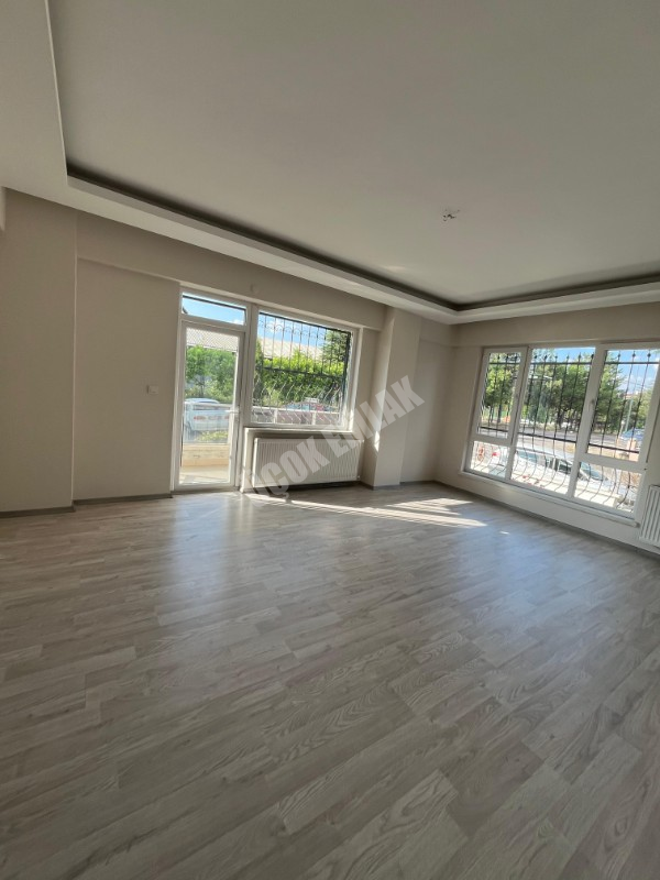 AFYON ÜÇOK EMLAKTAN HARBİŞ GAZİ MAH KİRALIK 3+1 120M² DAİRE 