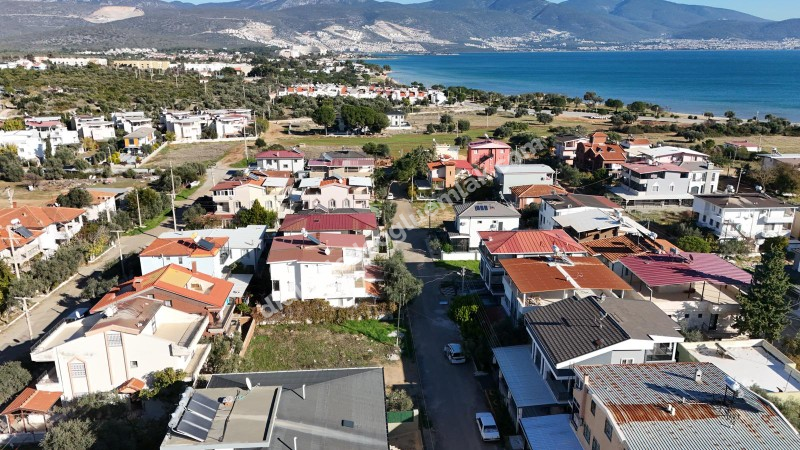 DİDİM USLU SİTESİNDE SATILIK DENİZE YÜRÜME MESAFESİNDE ARSA