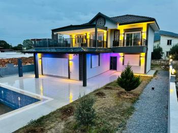  DİDİM YEŞİLTEPE’DE SATILIK MÜSTAKİL HAVUZLU LÜKS VİLLA 