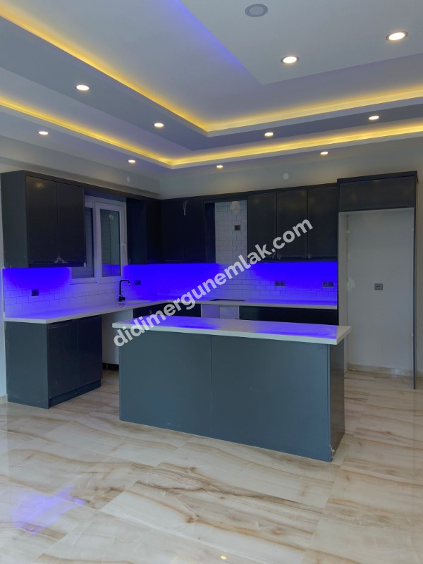  DİDİM YEŞİLTEPE’DE SATILIK MÜSTAKİL HAVUZLU LÜKS VİLLA 