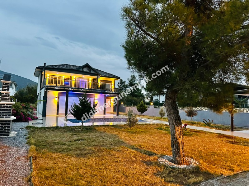  DİDİM YEŞİLTEPE’DE SATILIK MÜSTAKİL HAVUZLU LÜKS VİLLA 