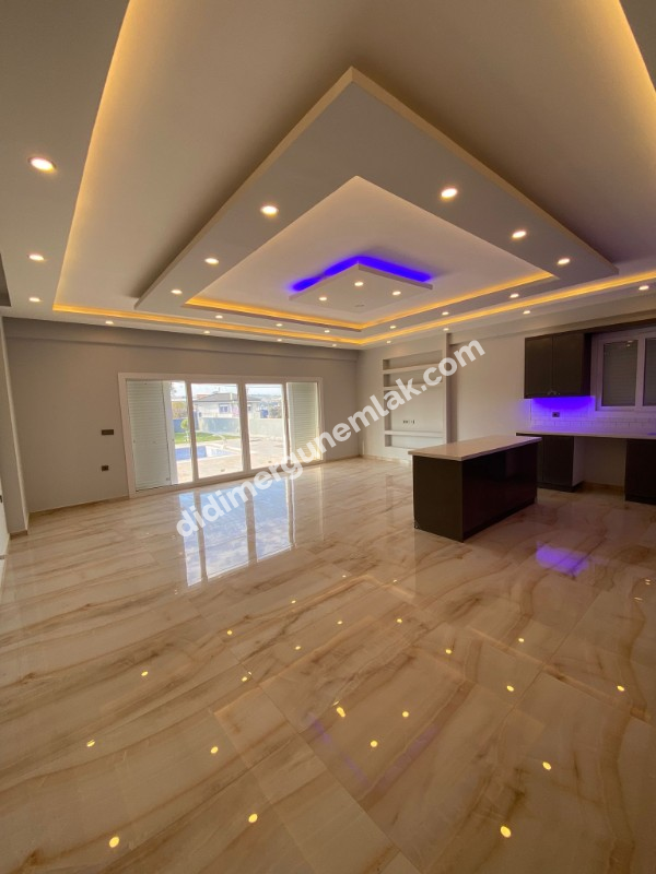  DİDİM YEŞİLTEPE’DE SATILIK MÜSTAKİL HAVUZLU LÜKS VİLLA 