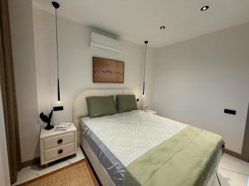 Didim Efeler Mahallesinde Satılık 5+1 Full Eşyalı Villa