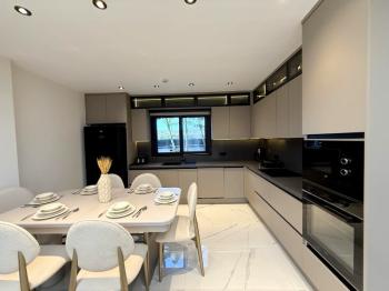 Didim Efeler Mahallesinde Satılık 5+1 Full Eşyalı Villa